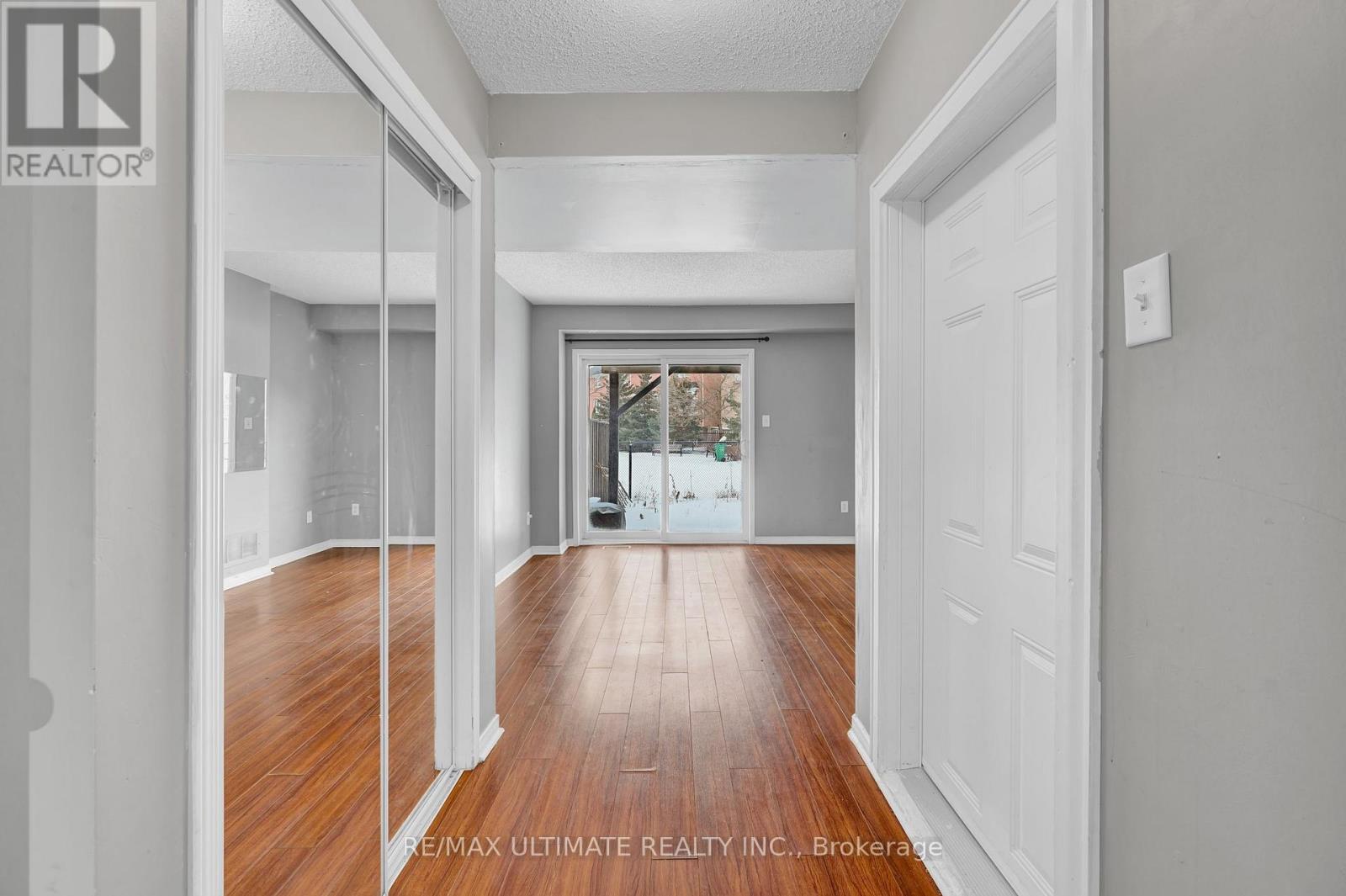 73 Bernard Avenue, Brampton, Ontario  L6Y 5S4 - Photo 26 - W12324748