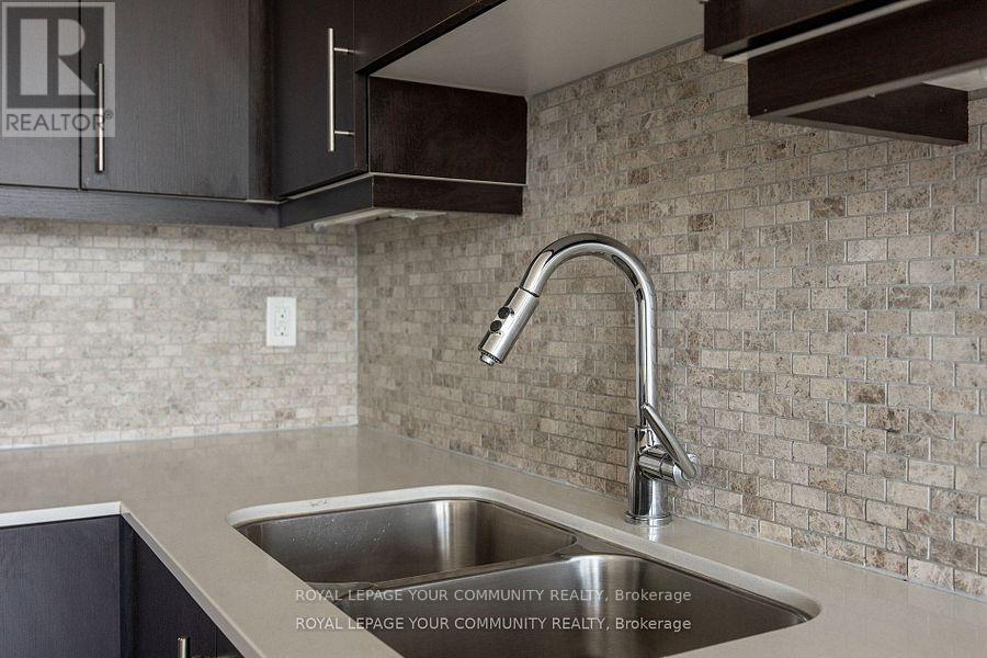 1205 - 35 Fontenay Court, Toronto (Edenbridge-Humber Valley), Ontario  M9A 0E2 - Photo 31 - W12324775