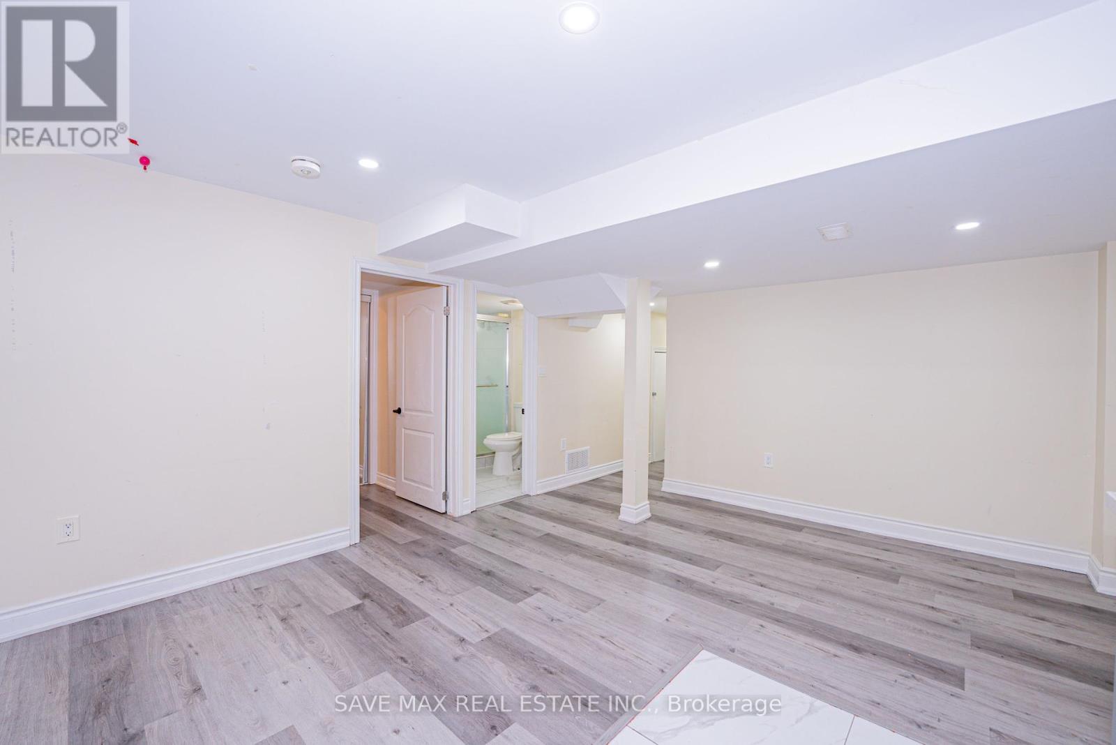 19 Boat Street, Brampton, Ontario  L7A 5C9 - Photo 11 - W12324806