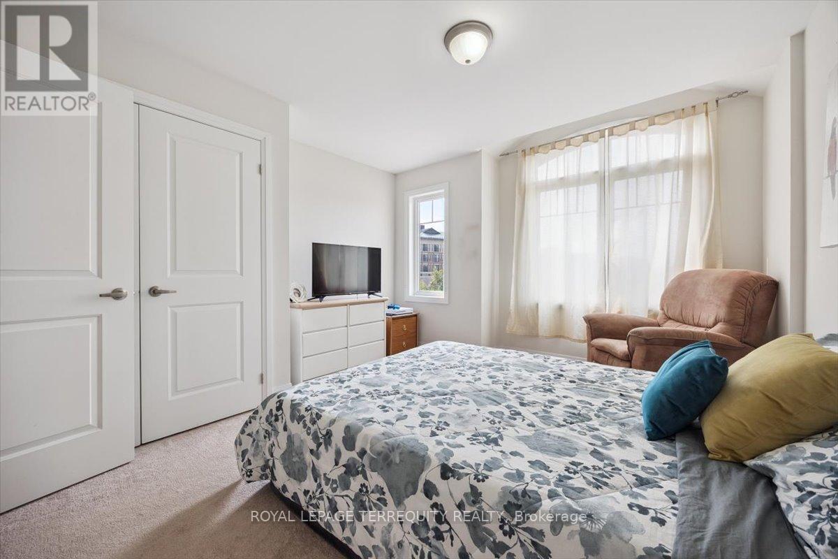 9 Oliana Way, Brampton, Ontario  L6Y 6G8 - Photo 23 - W12324836