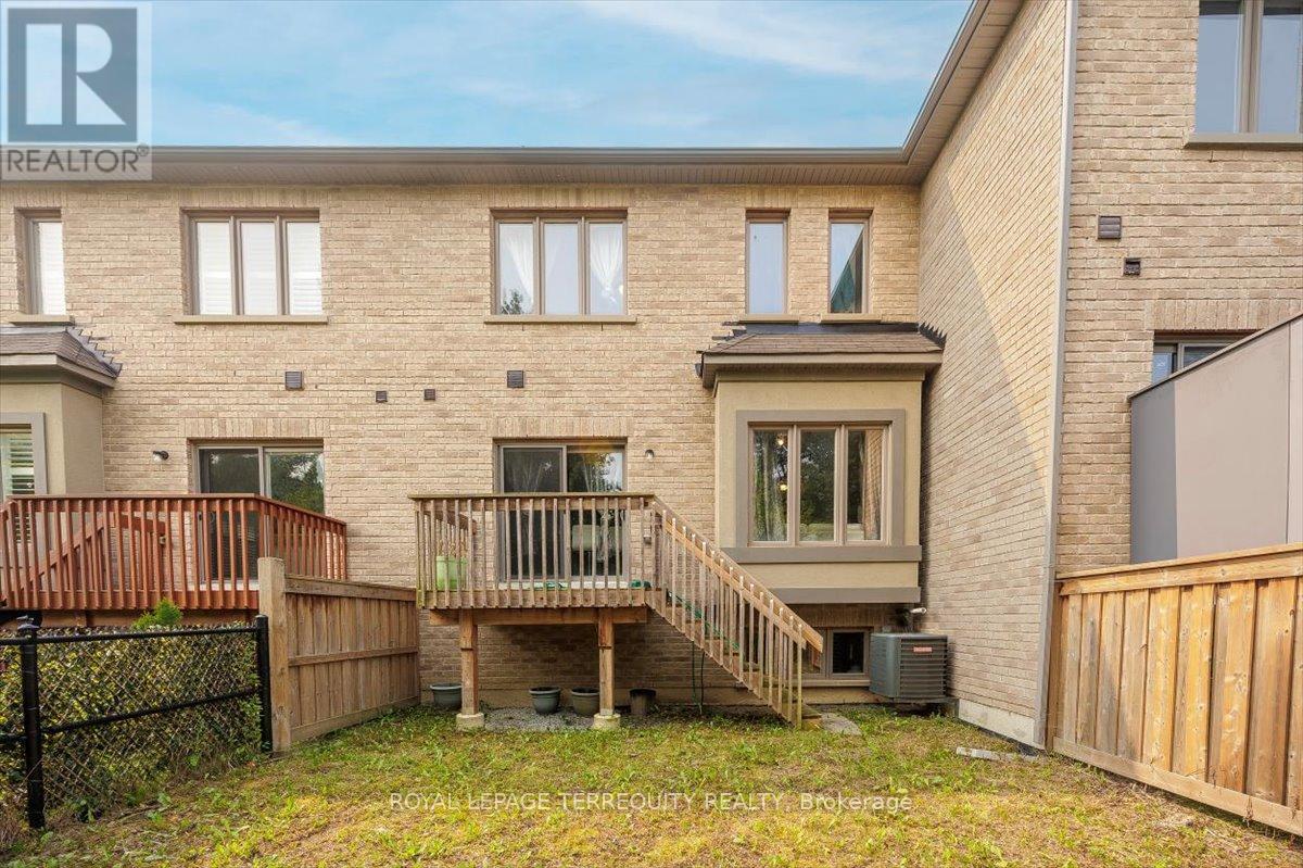 9 Oliana Way, Brampton, Ontario  L6Y 6G8 - Photo 31 - W12324836