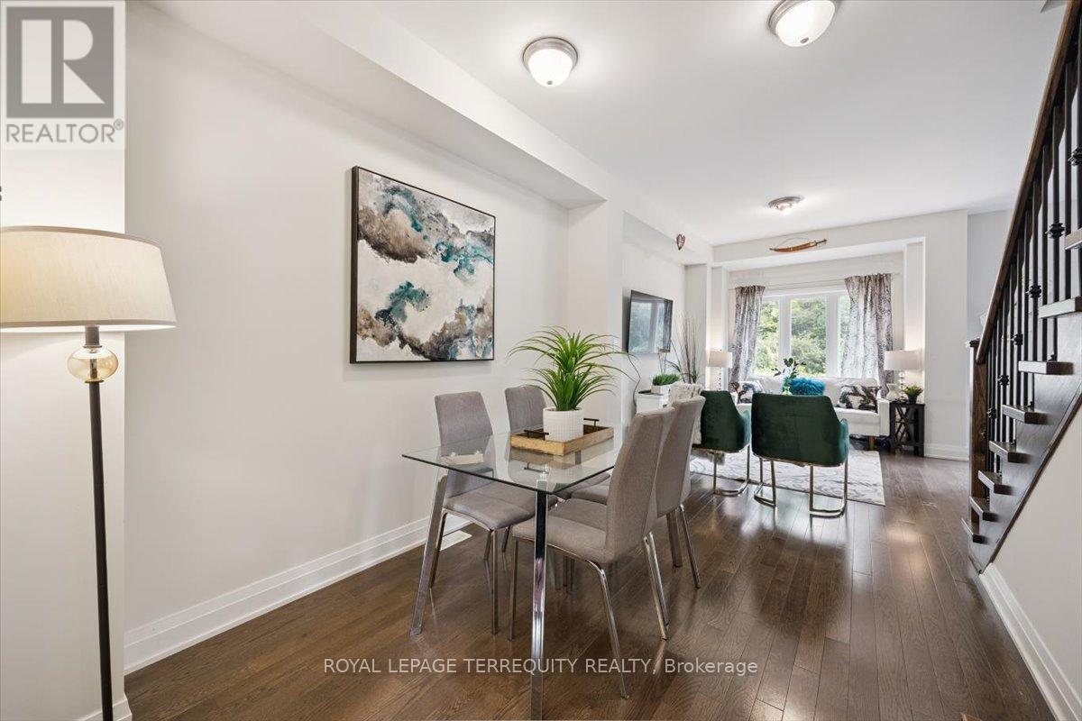 9 Oliana Way, Brampton, Ontario  L6Y 6G8 - Photo 8 - W12324836