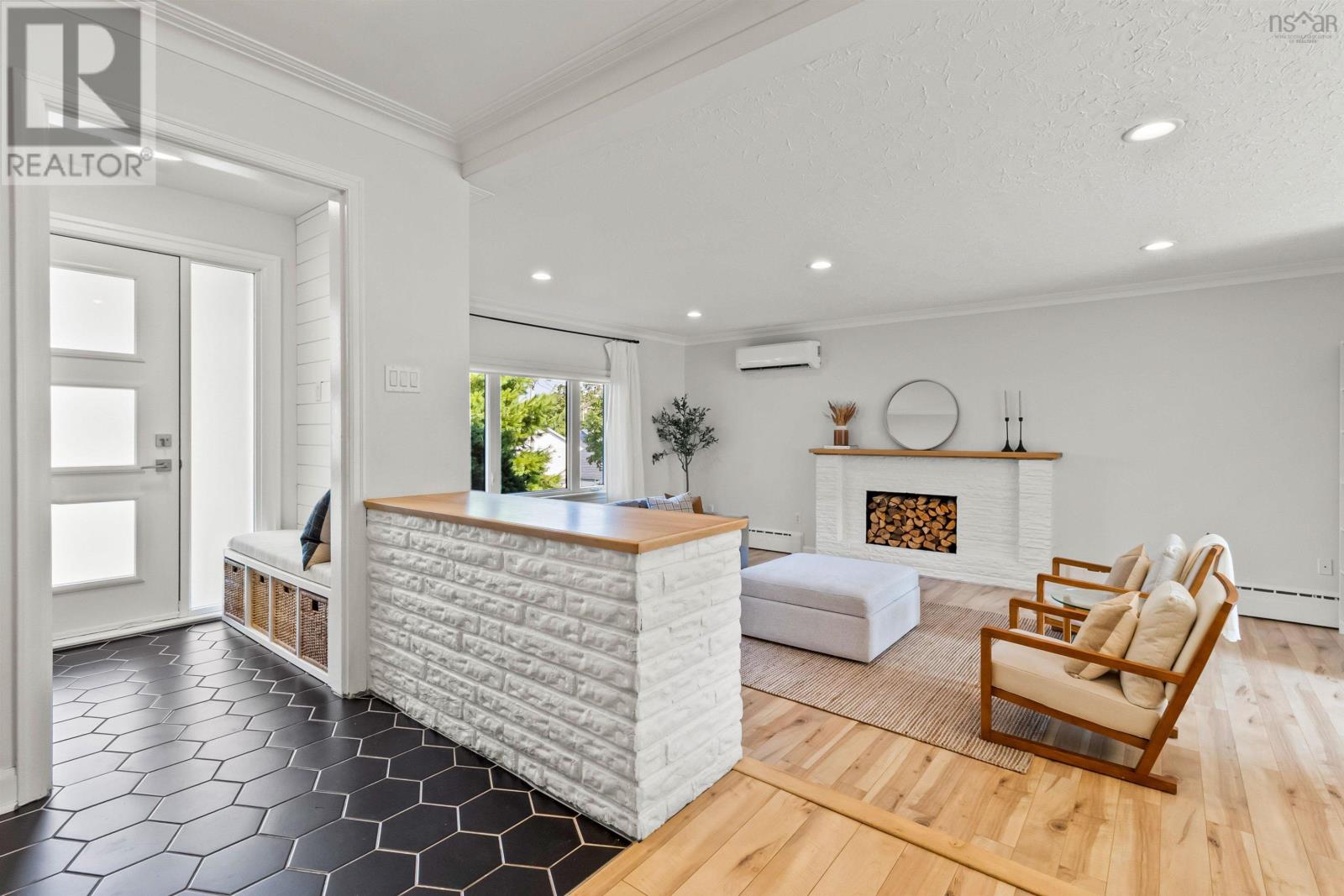 Property at 2830 Melton Avenue image 5