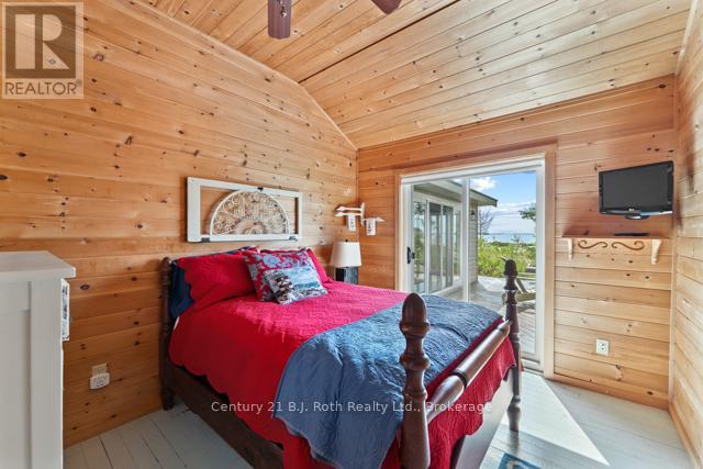 1 252c Island, Carling, Ontario  P0G 1G0 - Photo 19 - X12324920