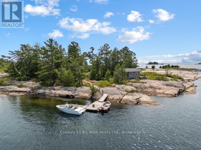 1 252c Island, Carling, Ontario  P0G 1G0 - Photo 2 - X12324920
