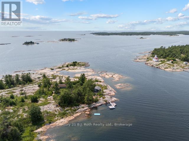 1 252c Island, Carling, Ontario  P0G 1G0 - Photo 45 - X12324920