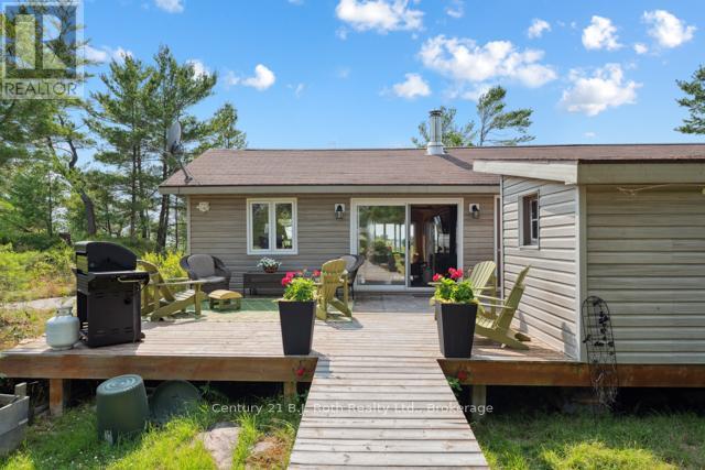 1 252c Island, Carling, Ontario  P0G 1G0 - Photo 5 - X12324920