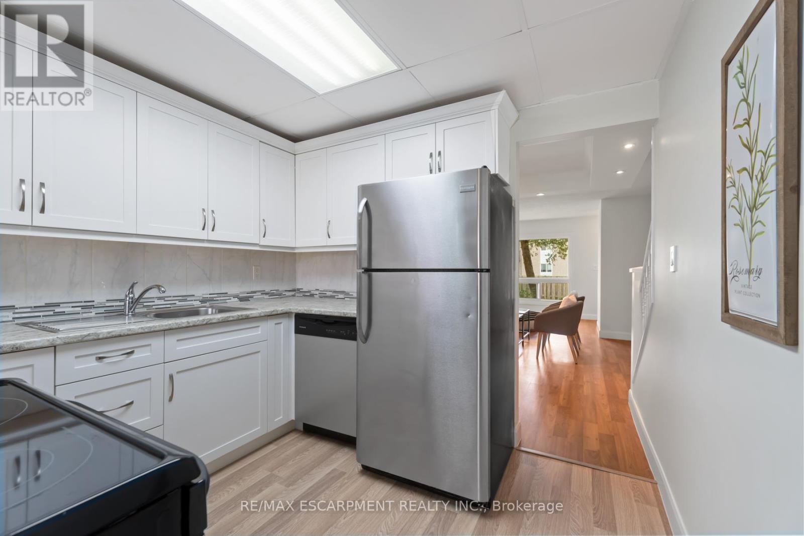 10 - 8646 Willoughby Drive, Niagara Falls, Ontario  L2G 6X7 - Photo 13 - X12324830