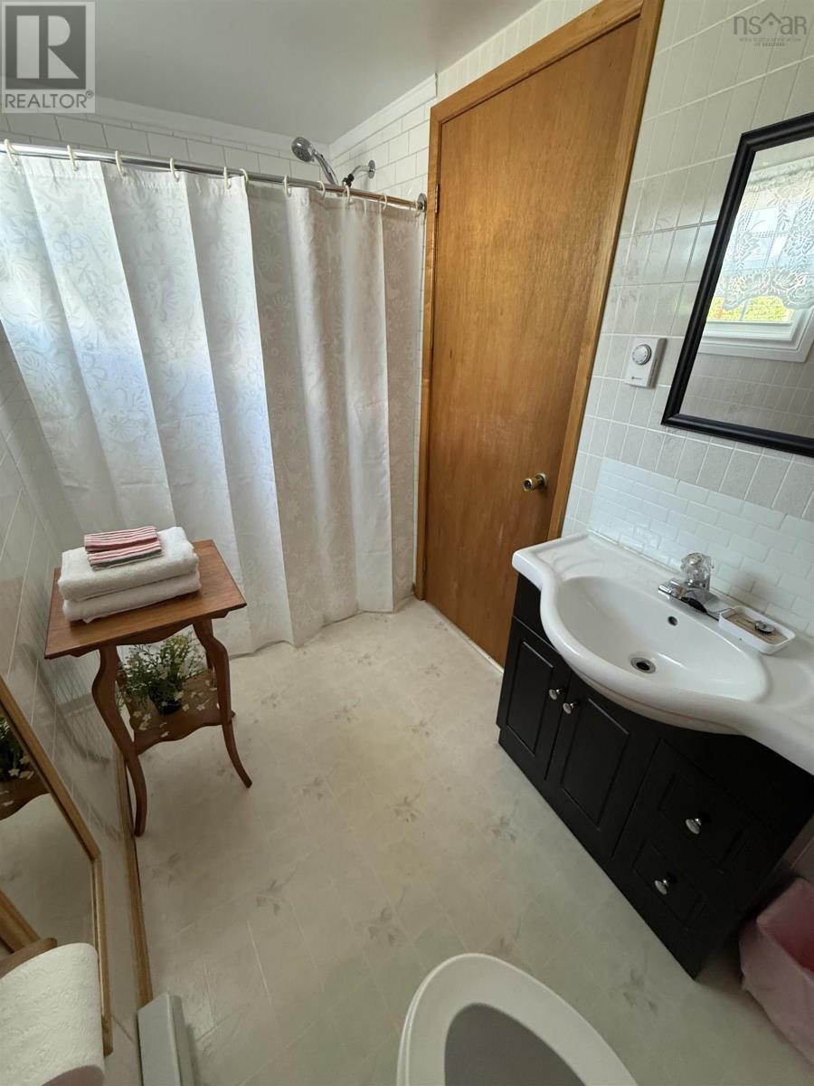 5886 Highway 2, Bass River, Nova Scotia  B0M 1B0 - Photo 12 - 202509106