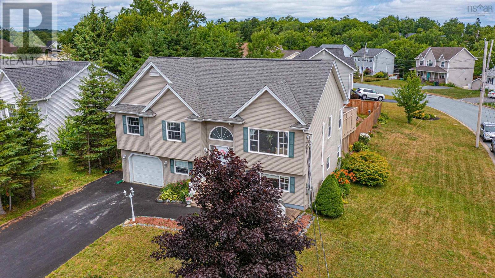 Property at 455 Springfield Lake Road image 3