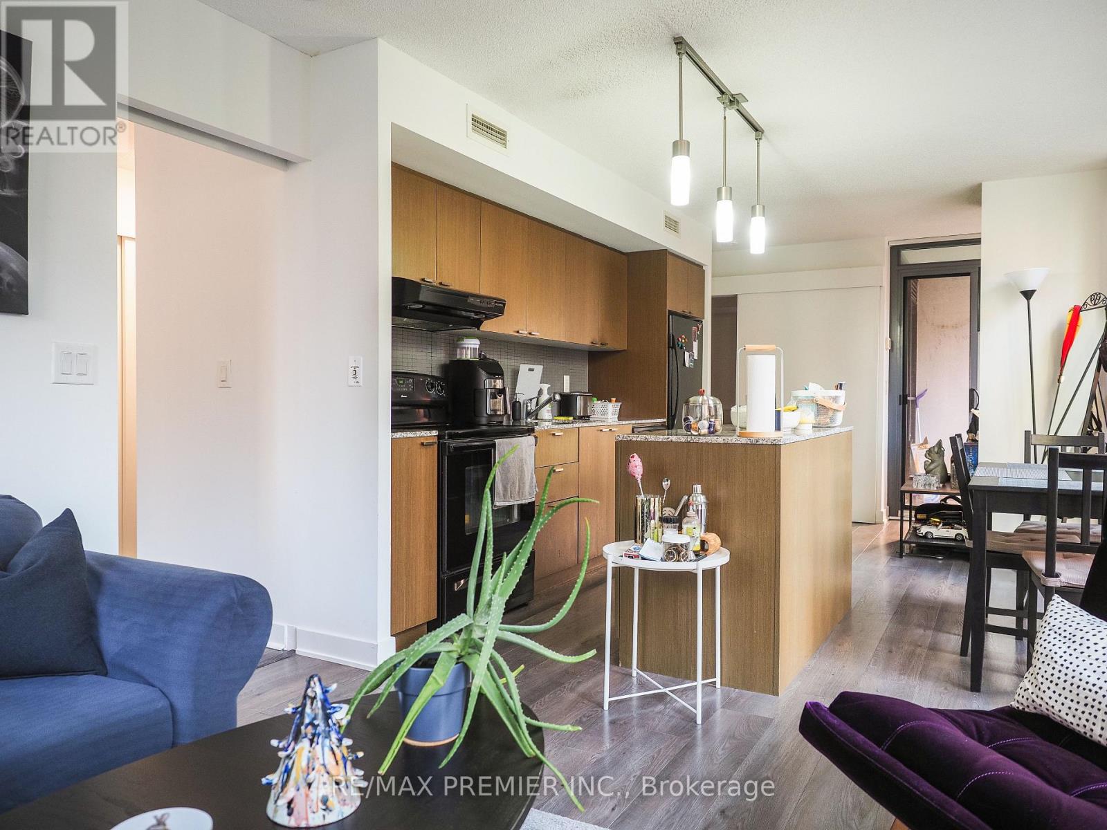 508 - 110 Charles Street E, Toronto, Ontario  M4Y 1T5 - Photo 10 - C12310258