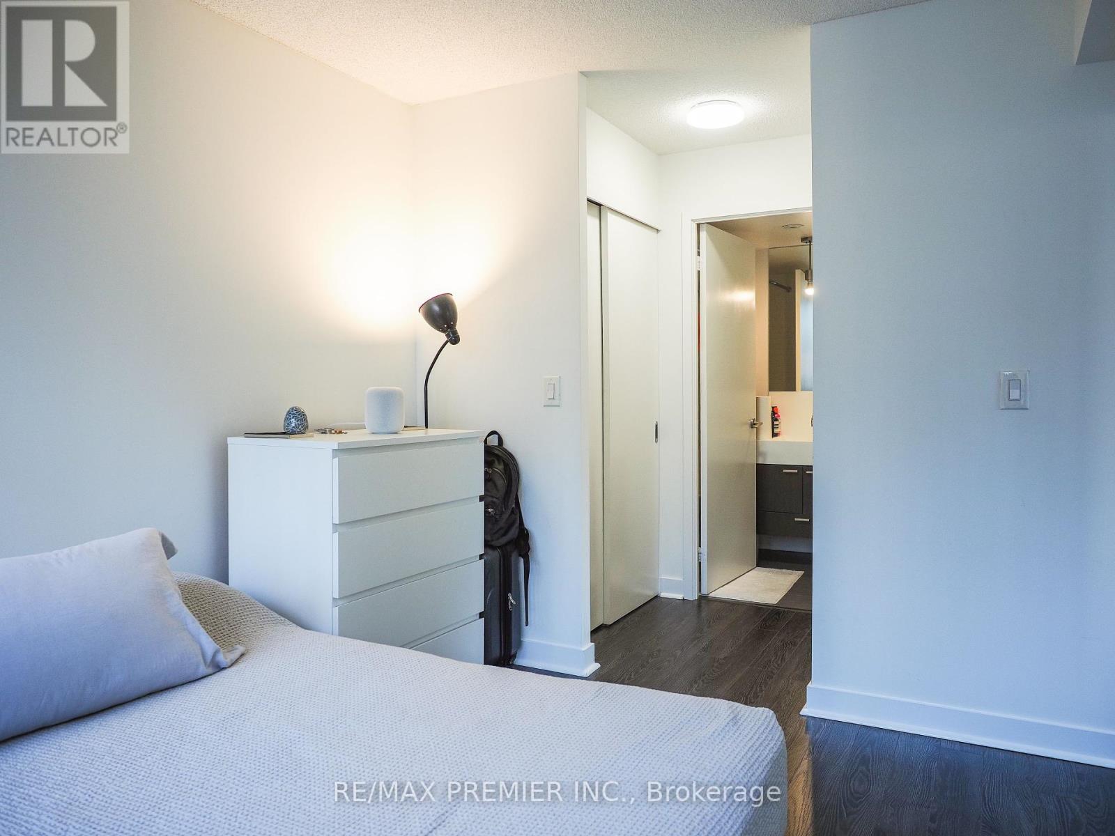 508 - 110 Charles Street E, Toronto, Ontario  M4Y 1T5 - Photo 19 - C12310258