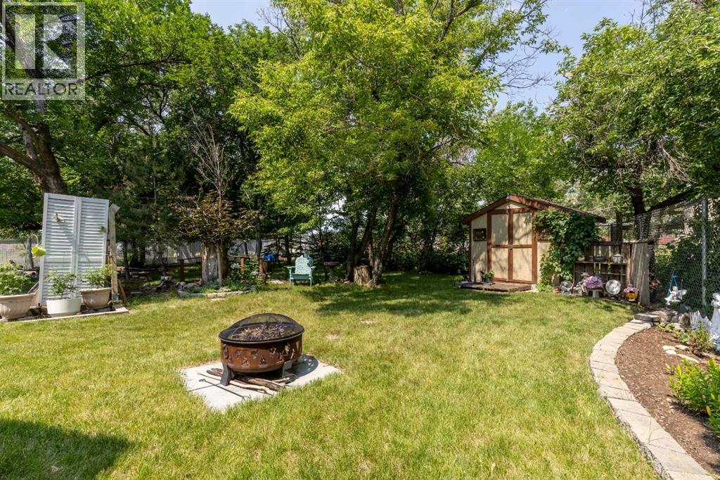 2705 32a Avenue S, Lethbridge, Alberta  T1K 2Y1 - Photo 38 - A2235049