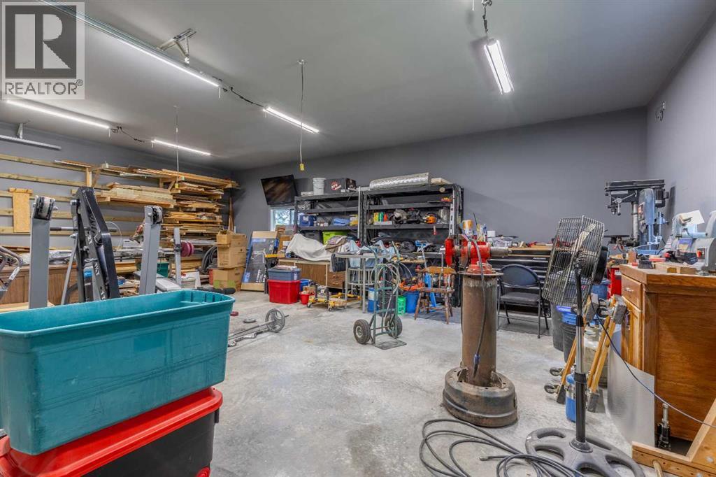 2705 32a Avenue S, Lethbridge, Alberta  T1K 2Y1 - Photo 44 - A2235049