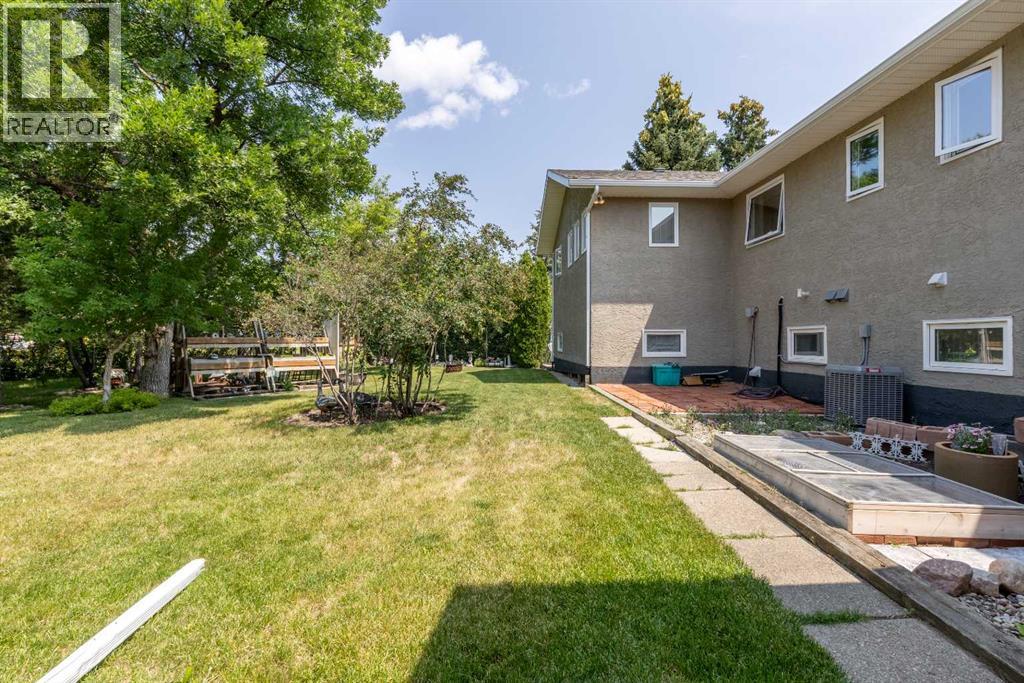 2705 32a Avenue S, Lethbridge, Alberta  T1K 2Y1 - Photo 43 - A2235049