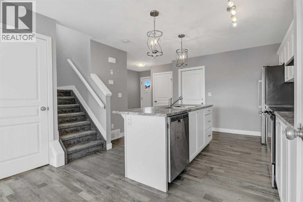 Property at 8417 101 Avenue image 4