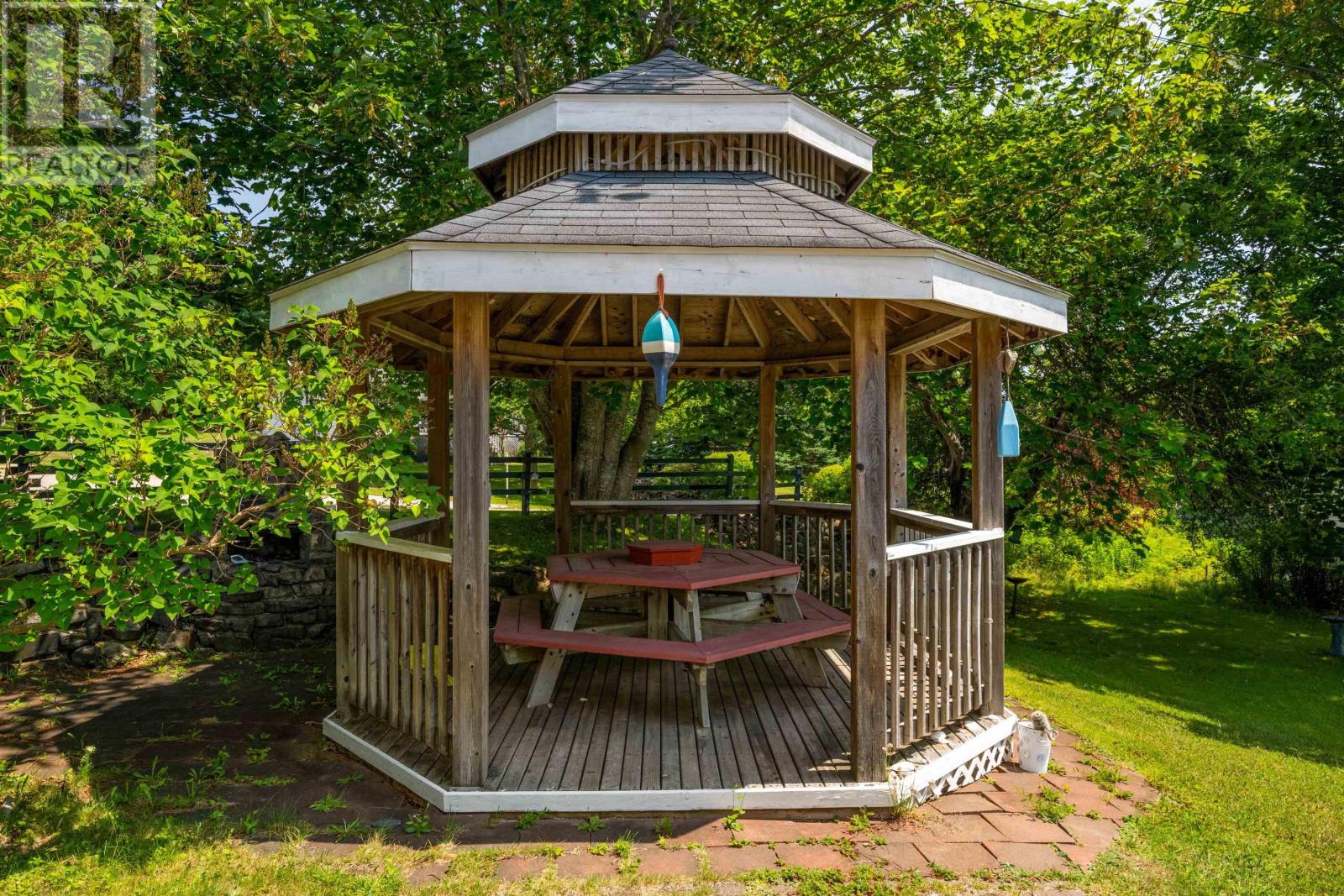 70 Hennigar Lane, Bayswater, Nova Scotia  B0J 1T0 - Photo 6 - 202507165