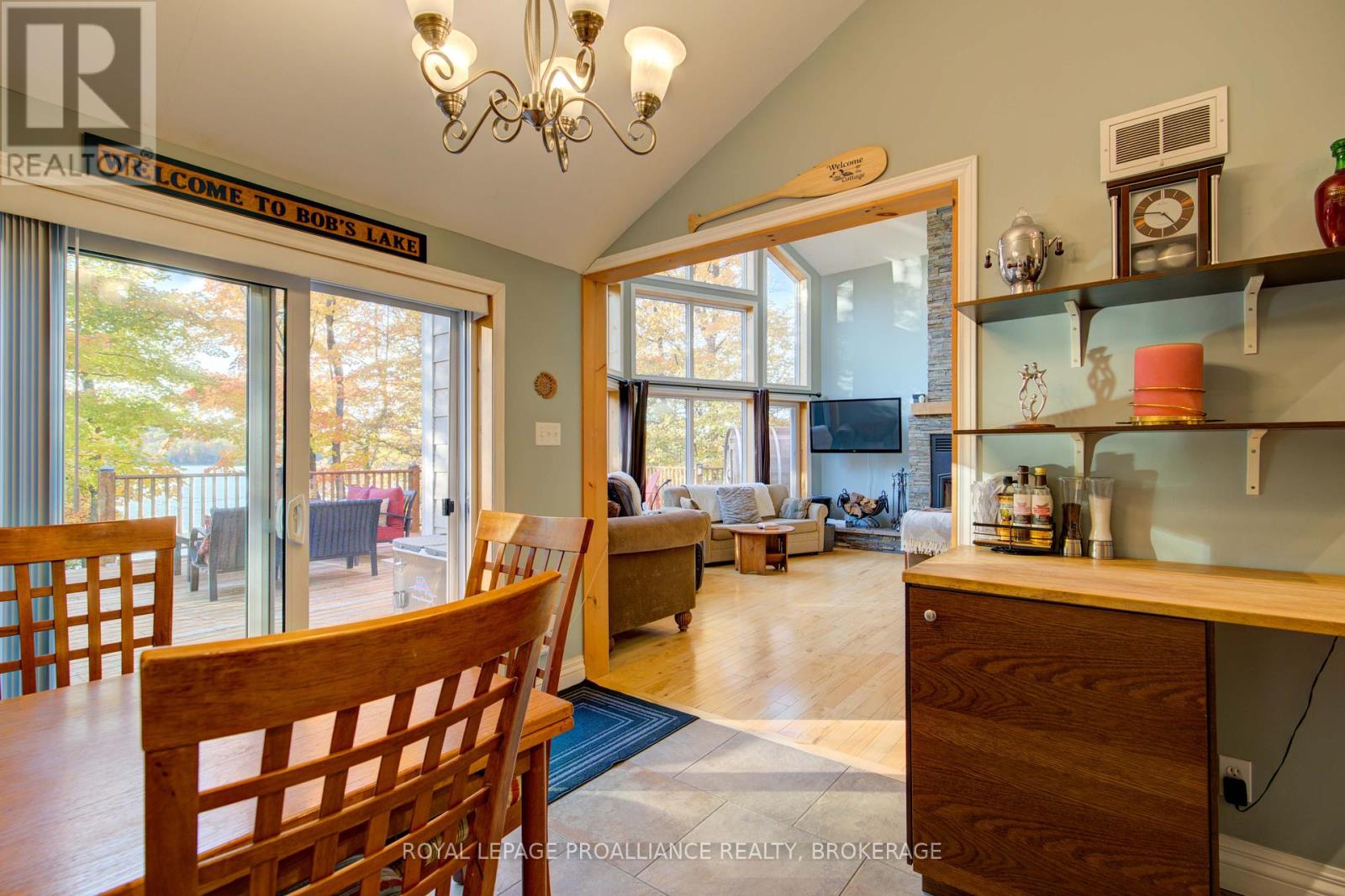 224 Island Drive Lane, Frontenac, Ontario  K0H 2B0 - Photo 19 - X12324998