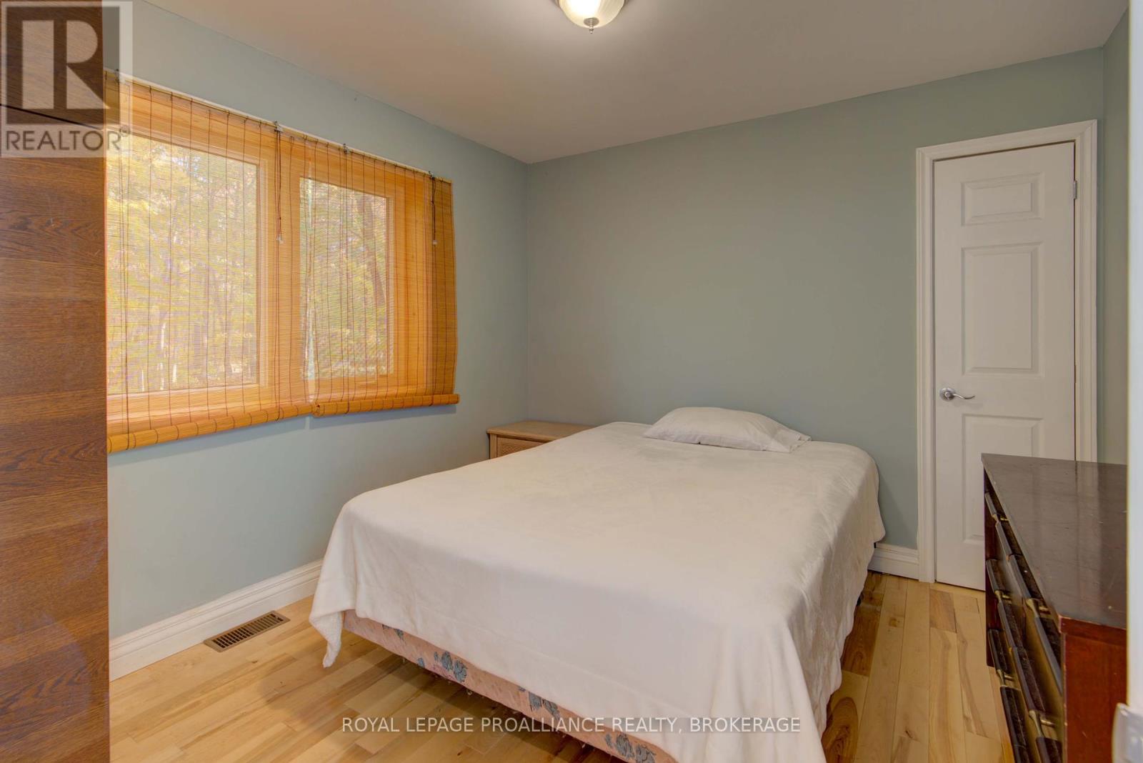 224 Island Drive Lane, Frontenac, Ontario  K0H 2B0 - Photo 26 - X12324998