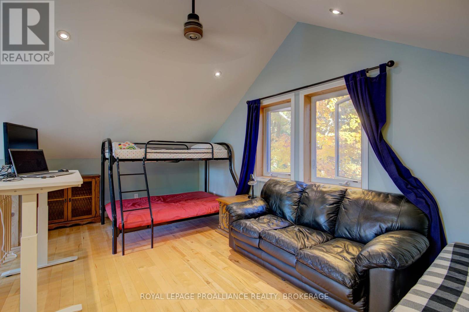 224 Island Drive Lane, Frontenac, Ontario  K0H 2B0 - Photo 30 - X12324998
