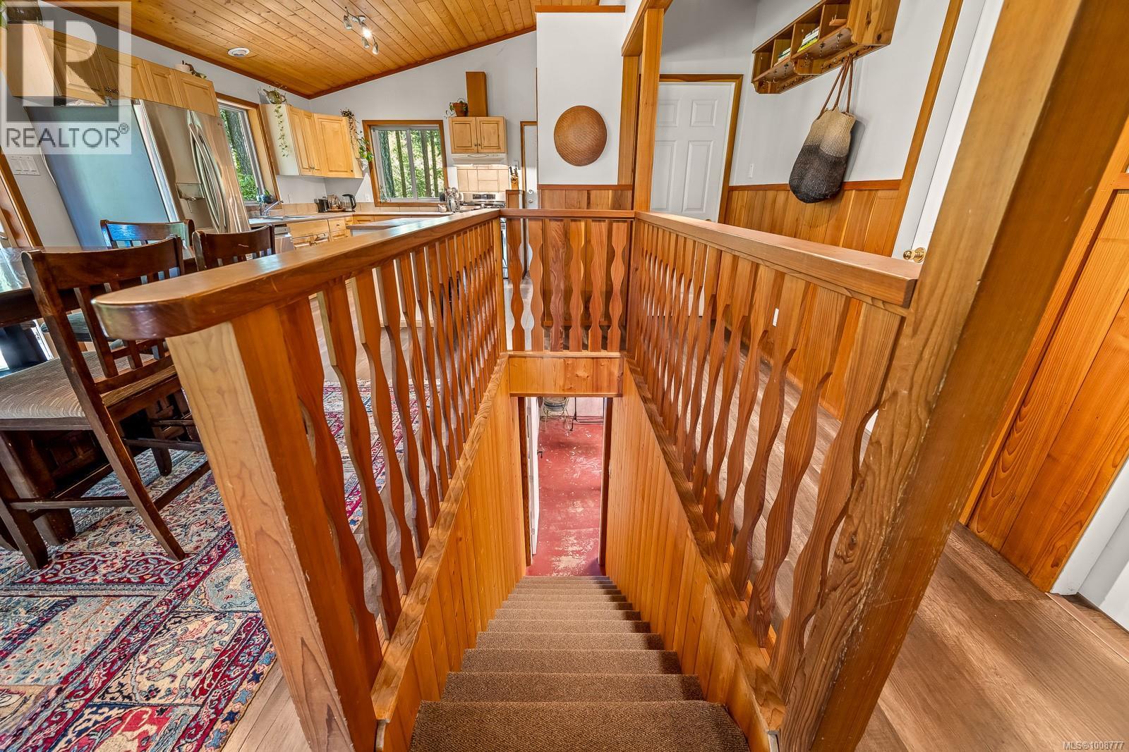 924 Siskin Lane, Cortes Island, British Columbia  V0P 1K0 - Photo 10 - 1008777