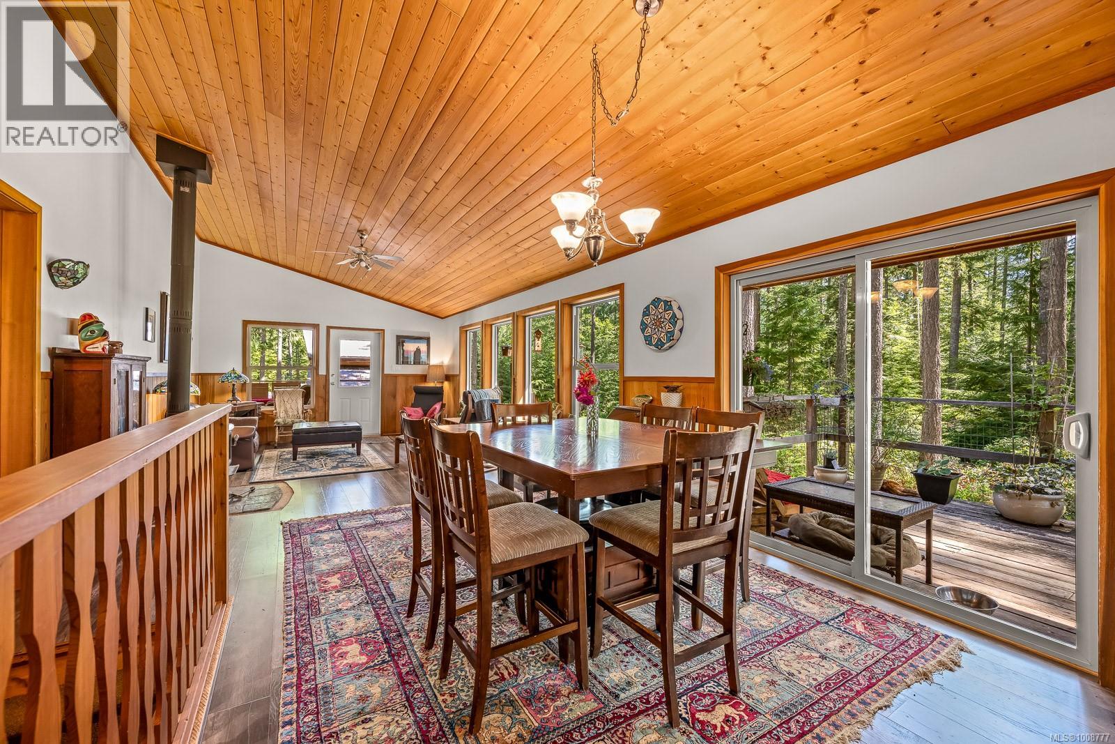 924 Siskin Lane, Cortes Island, British Columbia  V0P 1K0 - Photo 9 - 1008777