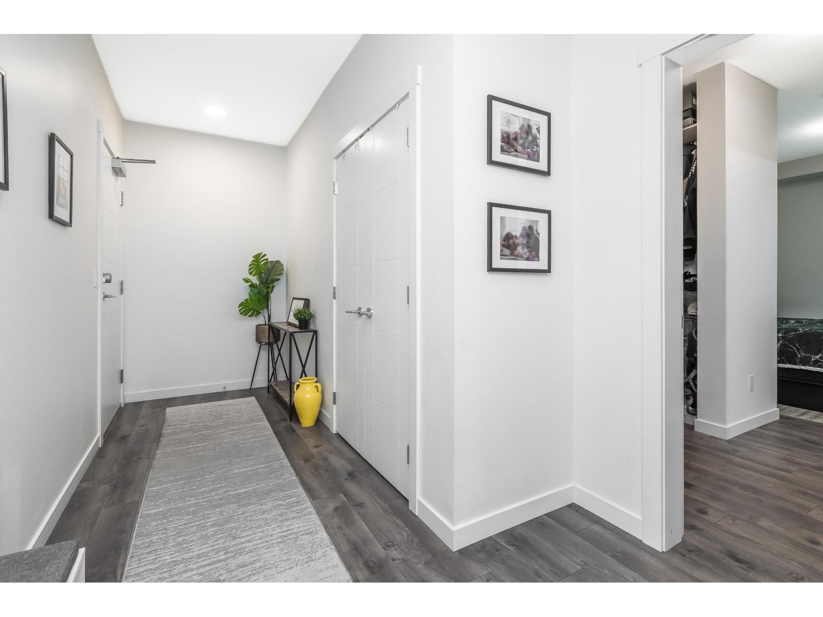 Property at 202 3182 GLADWIN ROAD image 4
