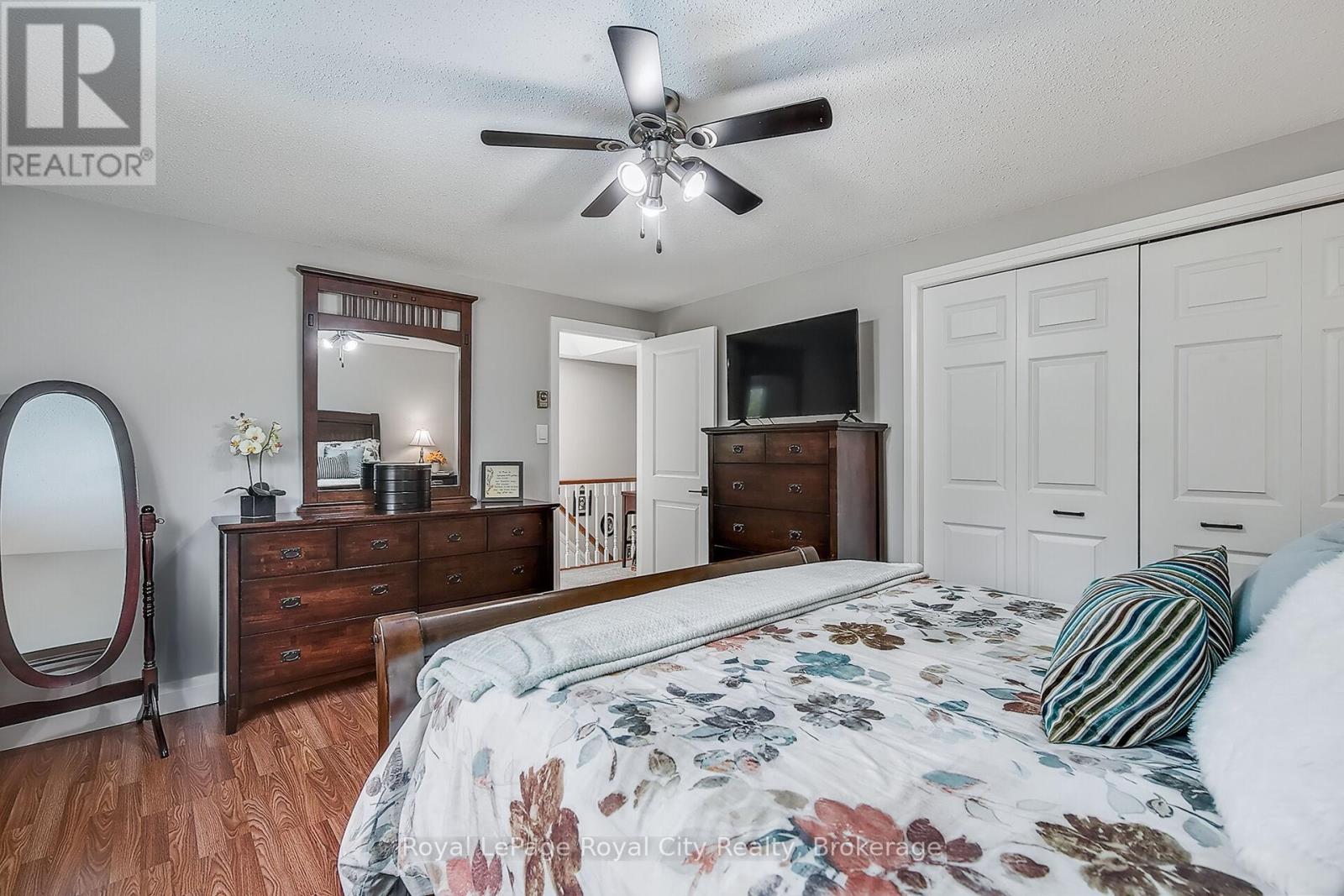 30 Springdale Boulevard, Guelph, Ontario  N1H 6X5 - Photo 19 - X12324996