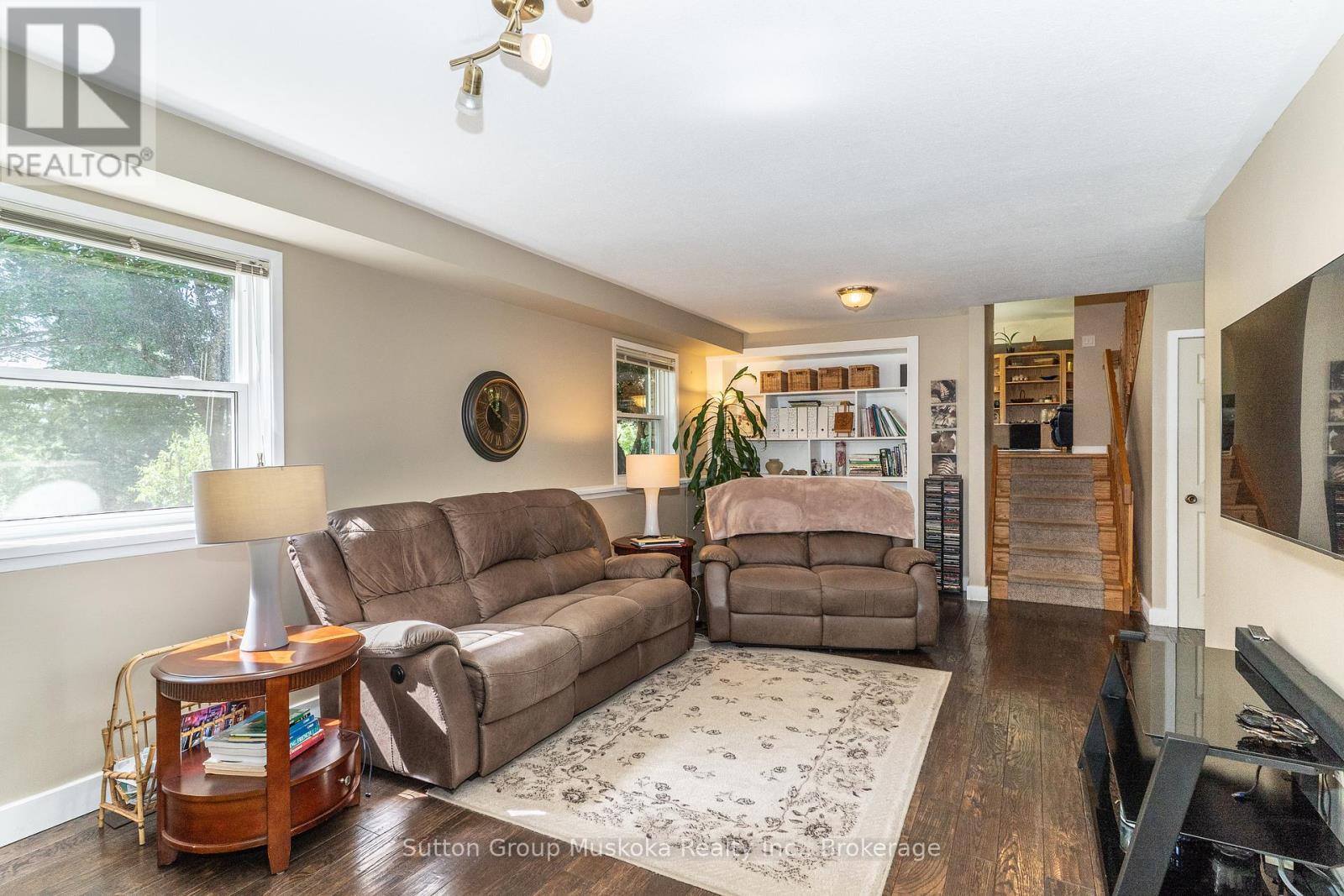 12 Silver Oaks Crescent, Huntsville, Ontario  P1H 1M1 - Photo 22 - X12325016