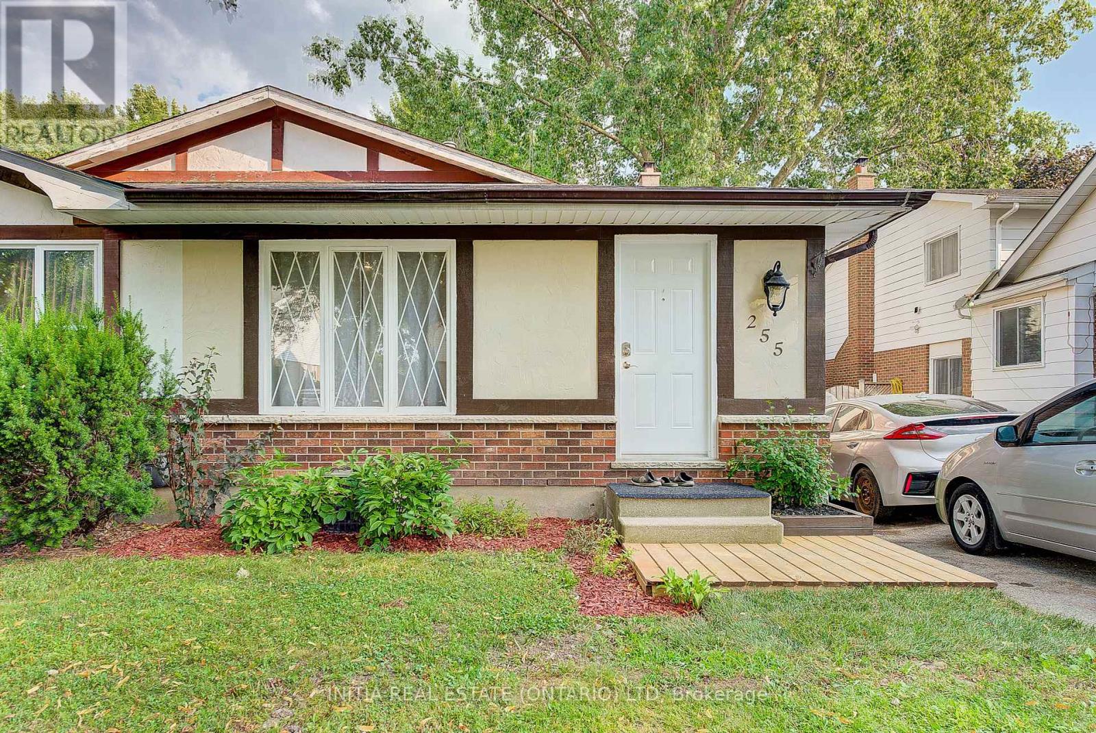 Property at 255 BRUNSWICK CRESCENT image 1