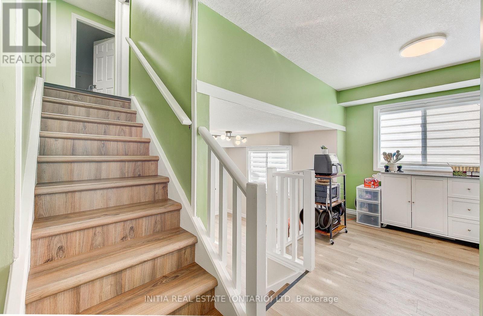 255 Brunswick Crescent, London North, Ontario  N6G 3L1 - Photo 21 - X12324964