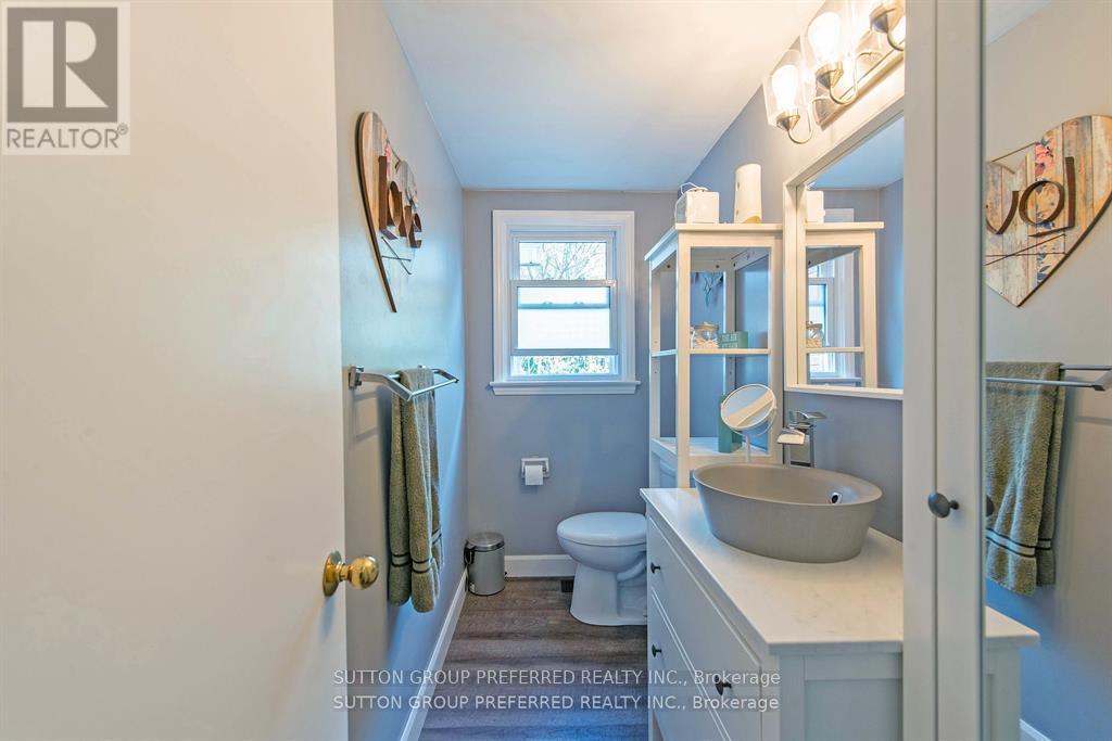 31 Milford Crescent, London North, Ontario  N5X 1A9 - Photo 26 - X12325043