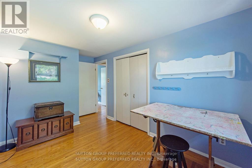 31 Milford Crescent, London North, Ontario  N5X 1A9 - Photo 33 - X12325043