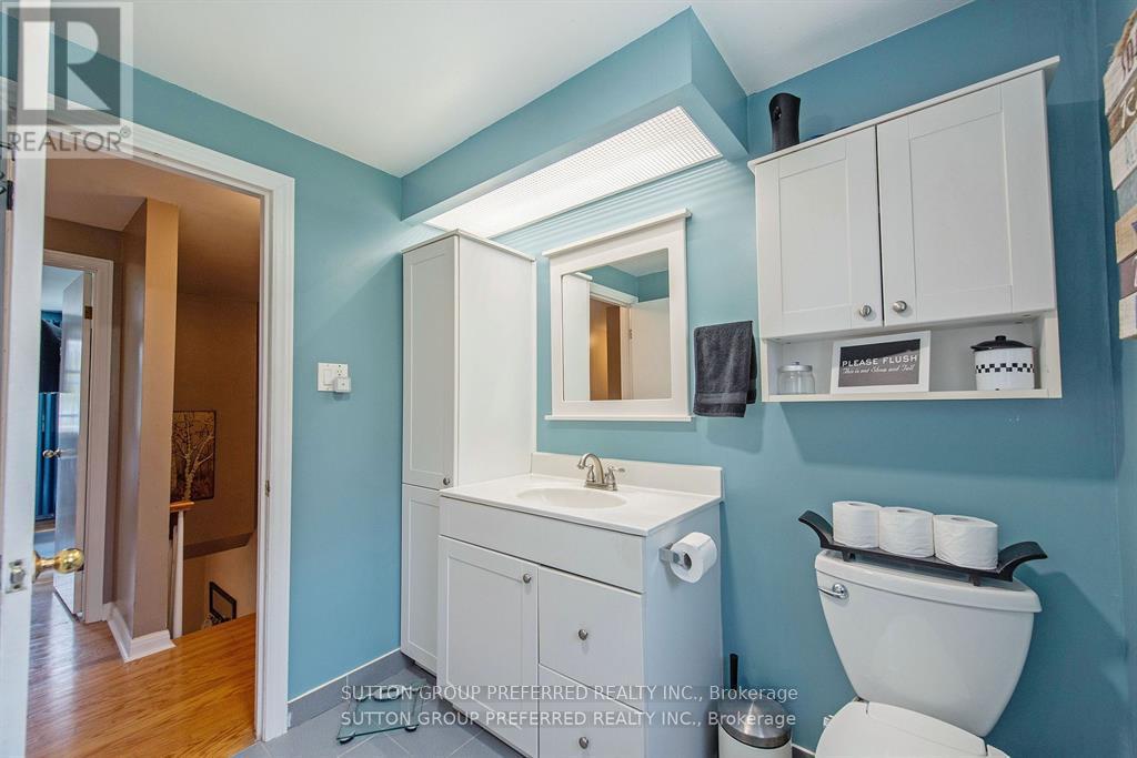 31 Milford Crescent, London North, Ontario  N5X 1A9 - Photo 38 - X12325043