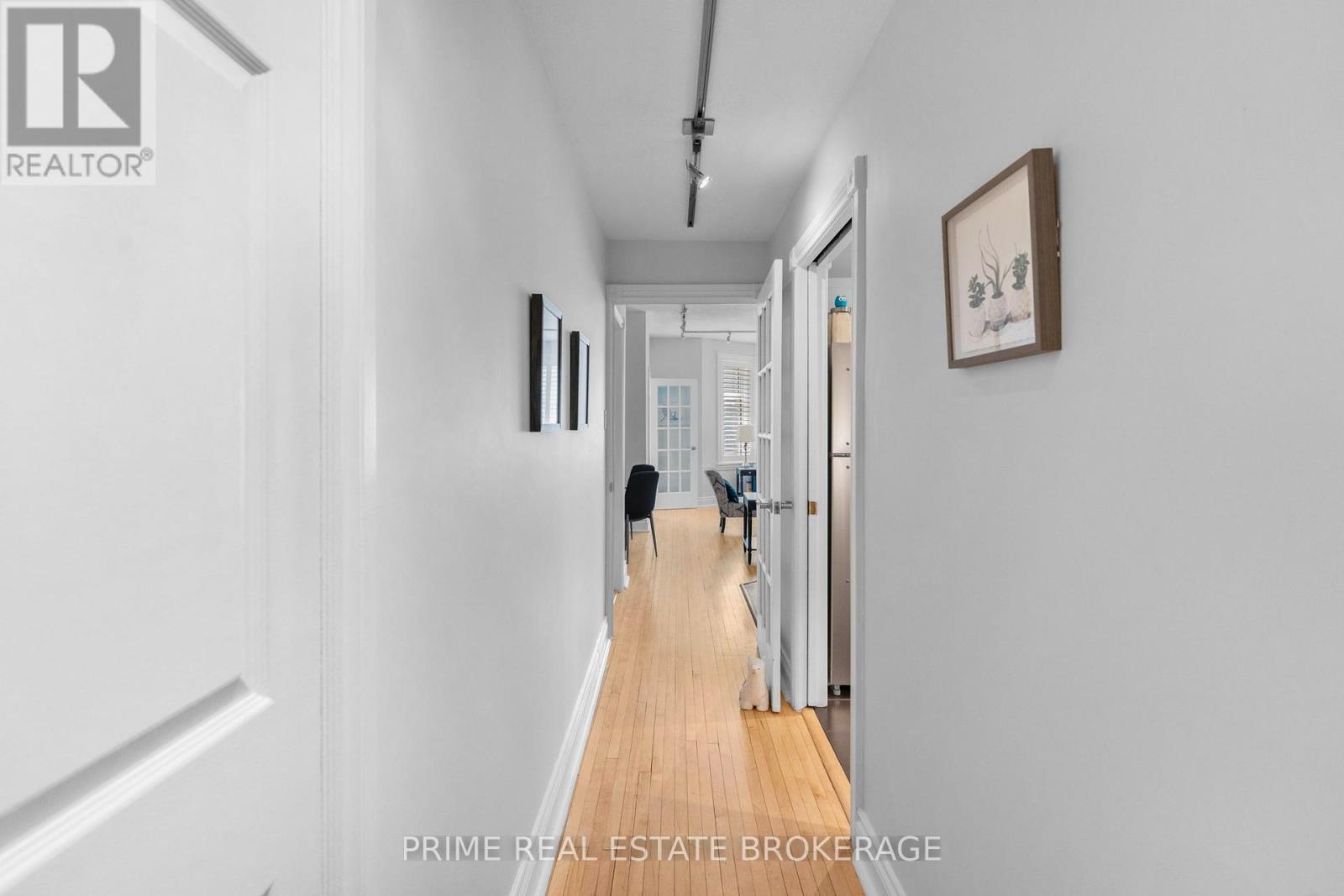 304 - 460 Wellington Street, London East (East F), Ontario  N6A 3P8 - Photo 8 - X12325068