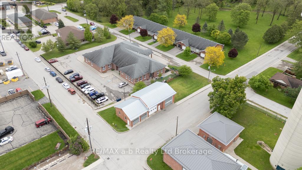 11 Front Street, Norwich, Ontario  N0J 1P0 - Photo 8 - X12325049