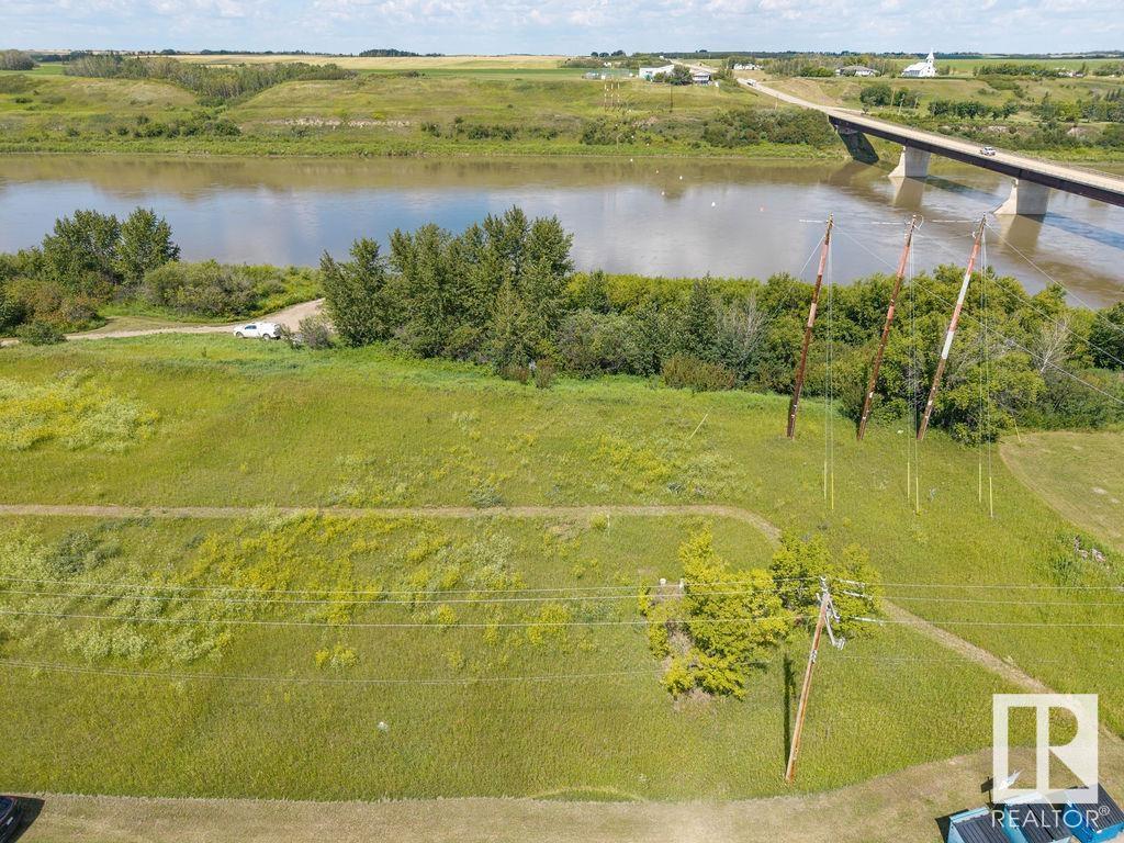 208 River St, Duvernay, Alberta  T0B 0P0 - Photo 12 - E4389328