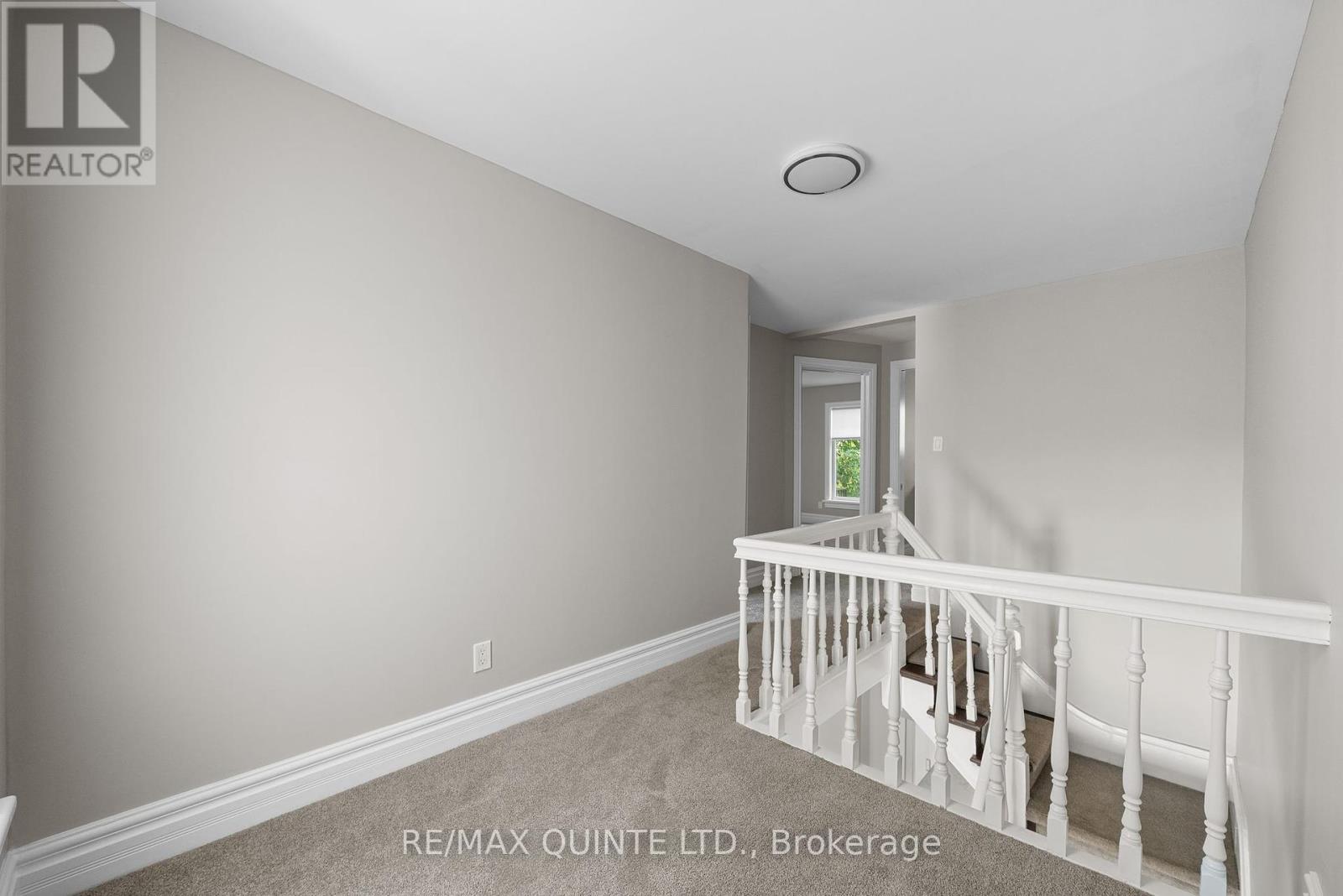 14 Elm Street, Prince Edward County, Ontario  K0K 2T0 - Photo 17 - X12325033