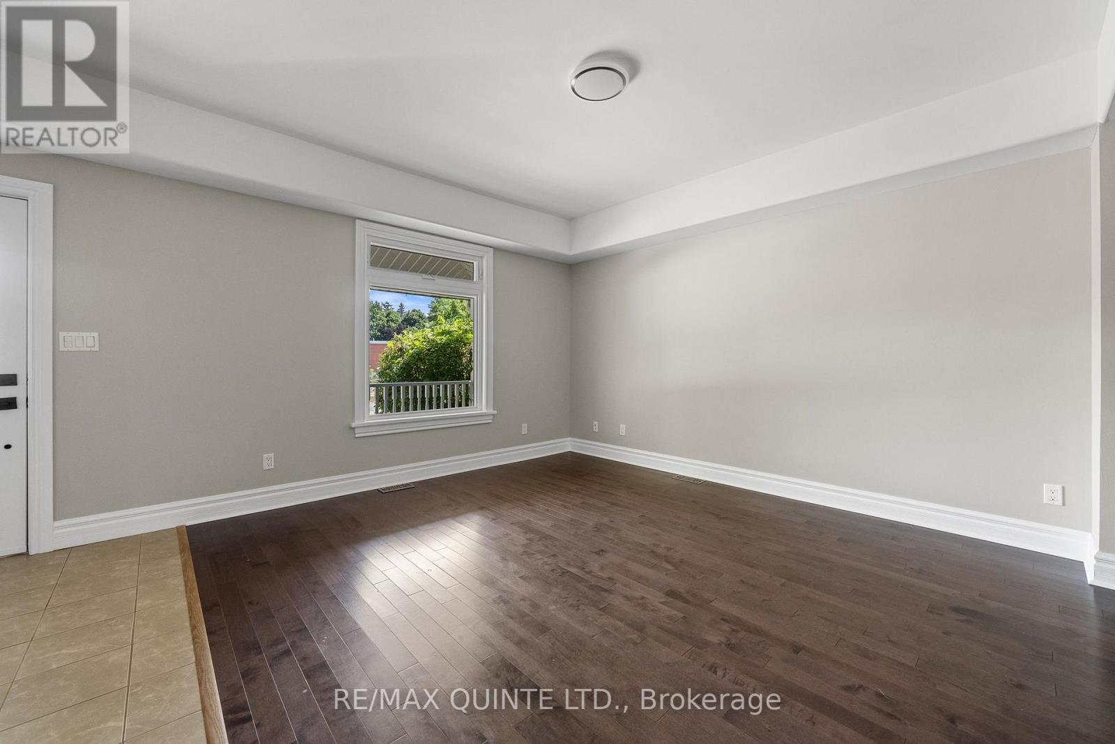 Property at 14 ELM STREET image 5