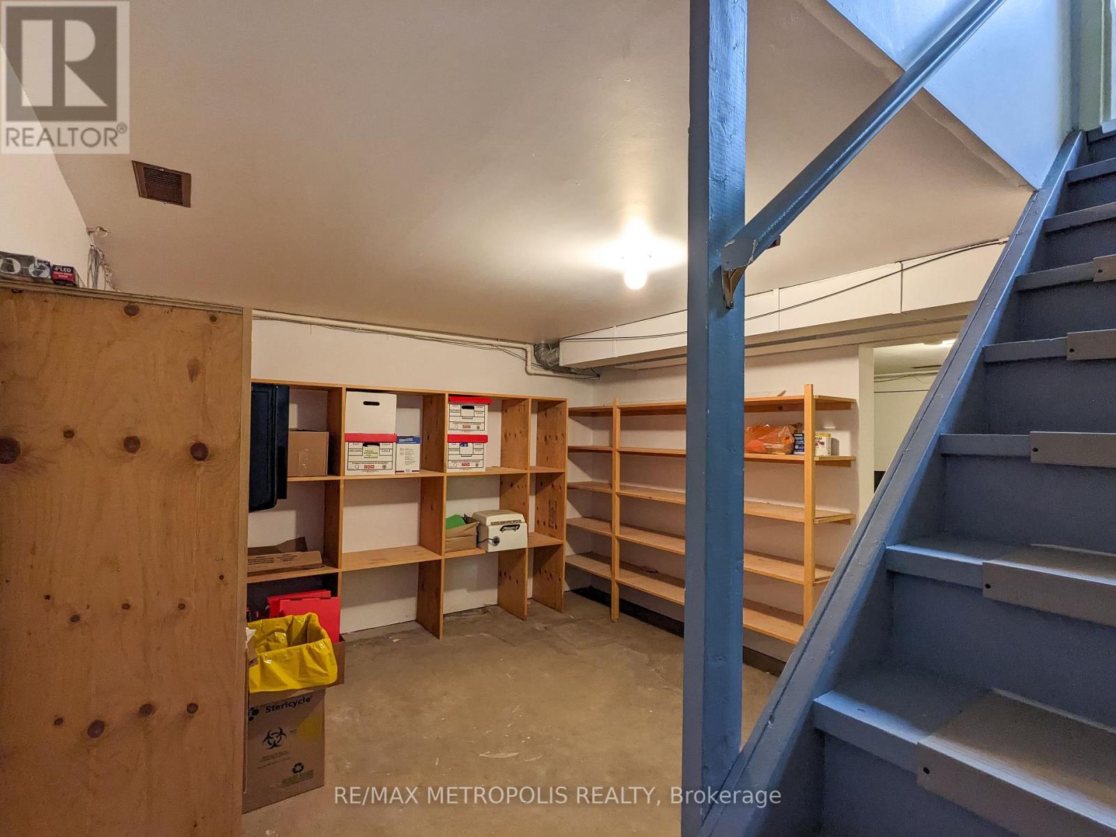 140 Cameron Street, Sarnia, Ontario  N7T 4V8 - Photo 15 - X12324875