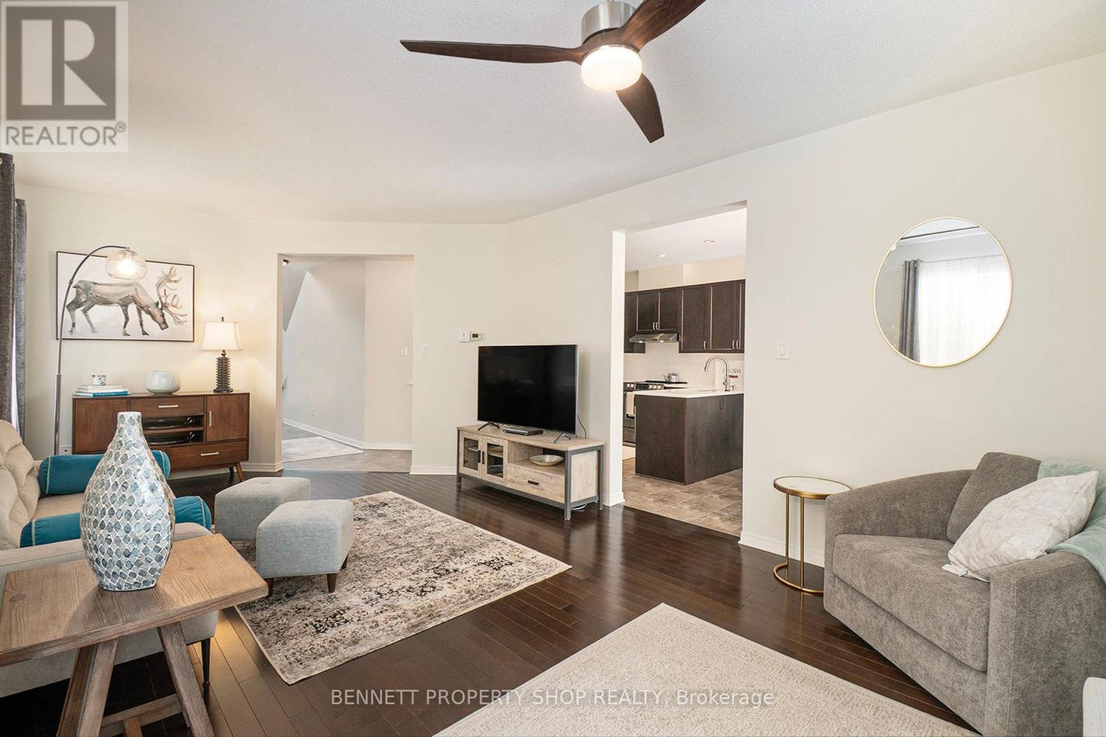 295 Harthill Way, Ottawa, Ontario  K2J 0P3 - Photo 8 - X12316085