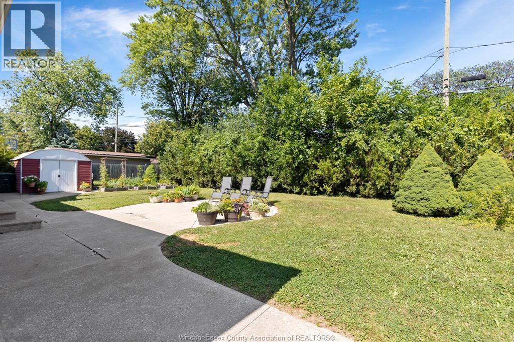 Property at 1552 STRATFORD image 3