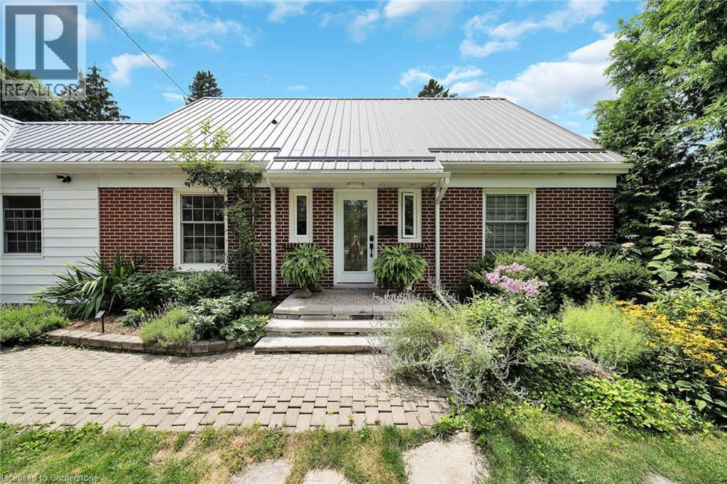 Property at 14 SIMCOE Boulevard image 2