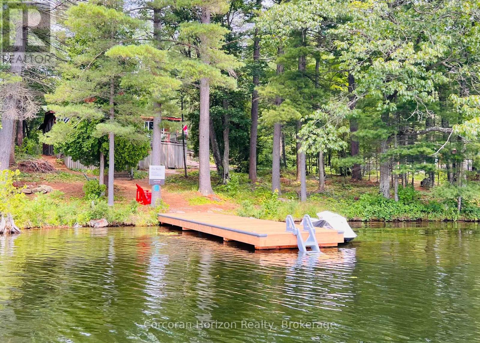 162 Winding Way, Georgian Bay, Ontario  L0K 1S0 - Photo 11 - X12280139