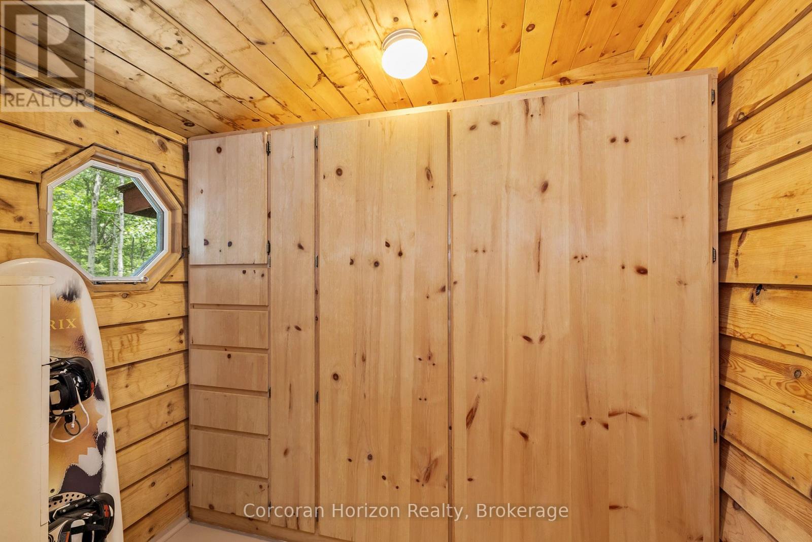 162 Winding Way, Georgian Bay, Ontario  L0K 1S0 - Photo 27 - X12280139