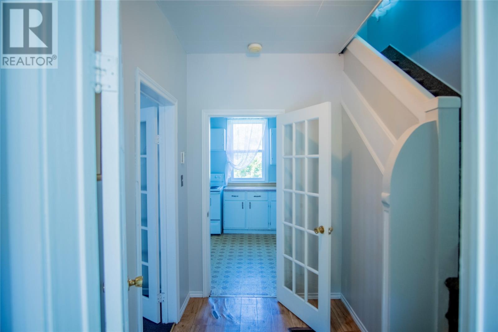 Property at 508 Southside Road image 3