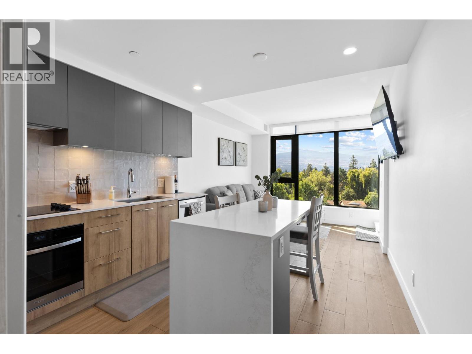 Property at 3699 Capozzi Road Unit# 506 image 1