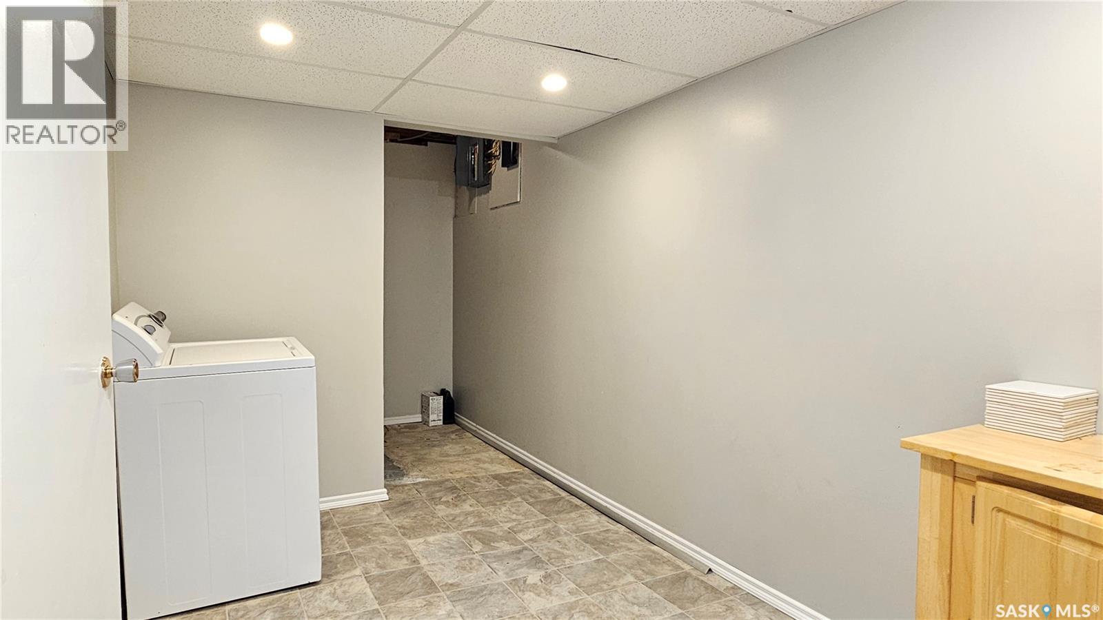 50 Antrim Street, Lanigan, Saskatchewan  S0K 2M0 - Photo 22 - SK014632