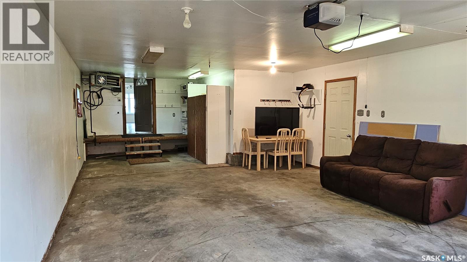 50 Antrim Street, Lanigan, Saskatchewan  S0K 2M0 - Photo 24 - SK014632