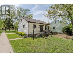 2297 PARENT, Windsor, Ontario